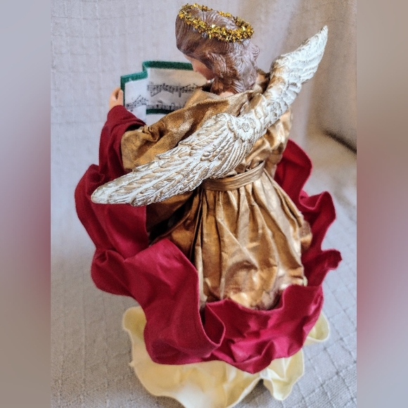 Brand New San Francisco Music Box Company Musical Christmas Angel w/ Gift Box - Picture 5 of 7